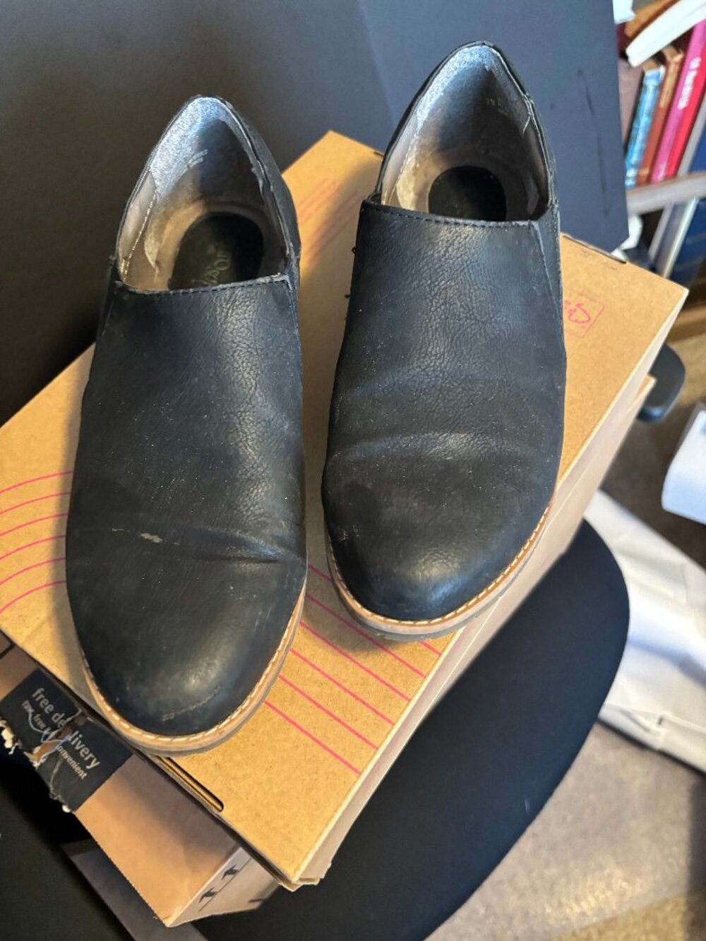 Eurosoft Black Womens Flat Booties Size 9